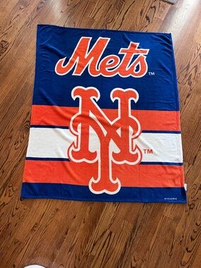 New York Mets Logo fuzzy blanket - Blue & Orange
